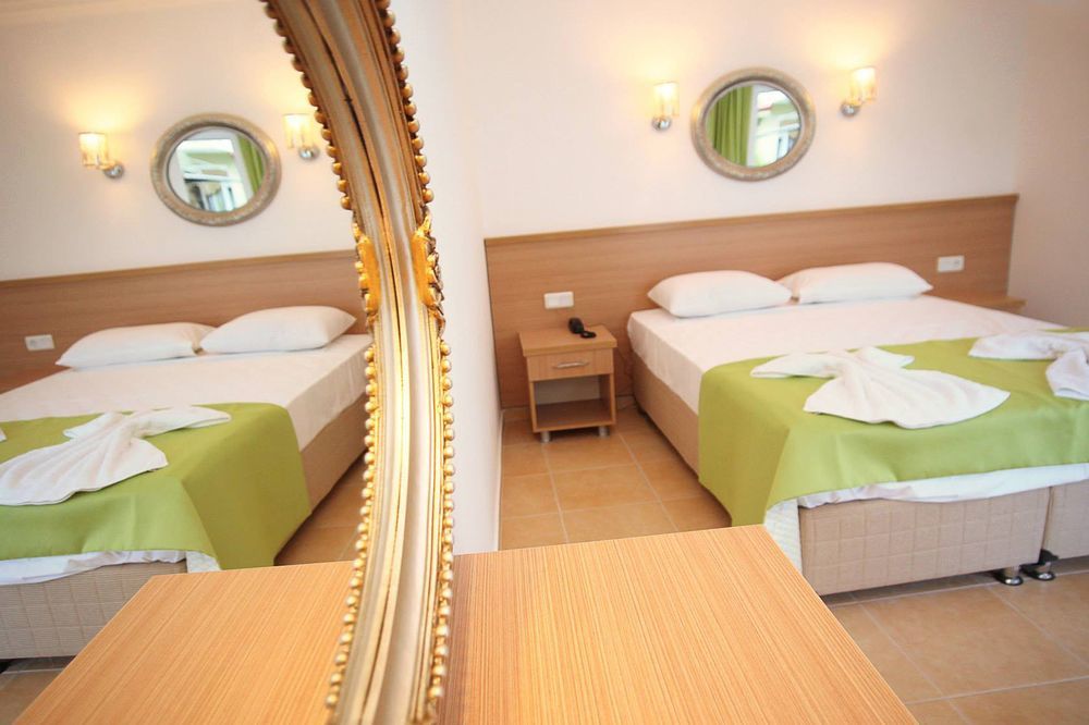 Taner Otel Олудениз Екстериор снимка